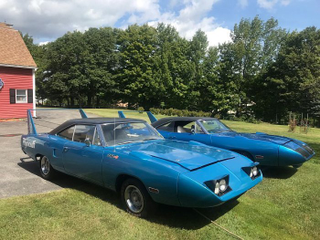 Illustration for article titled These Two Barn-Find Plymouth Superbirds Are Going to Sell for All the Money